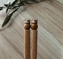 Load image into Gallery viewer, Kawaii Japanese wooden animals Hashi Chopsticks Bears Bunnies Shibainu Calico cats Cutie friends Bento lunch for your Happy time
