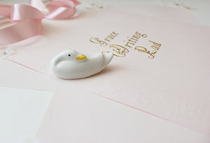 Elegance White Duck little pottery